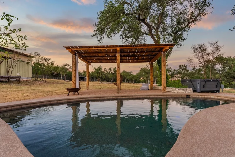 8717 South View Rd, TX, Austin, Texas, United States. - Photo 7
