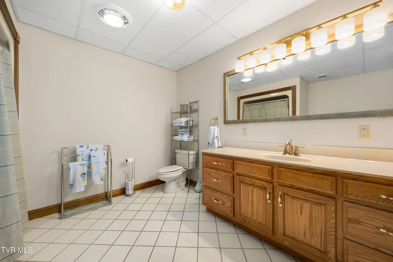 21580 Moonlight Bay Road, Abingdon, VA 24211, Abingdon, Virginia, United States. - Photo 43