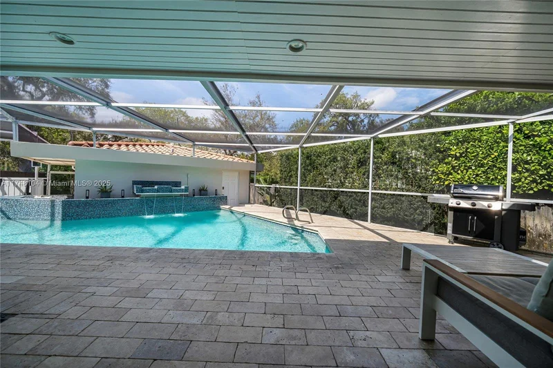 9280 NE 12th Ave, Miami, Florida, United States. - Photo 17