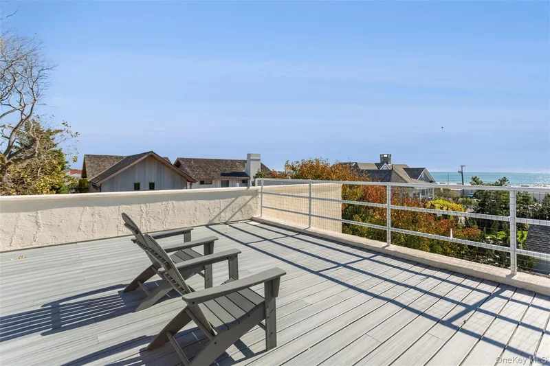 40 Fulton Avenue, Atlantic Beach, New York, United States. - Photo 31