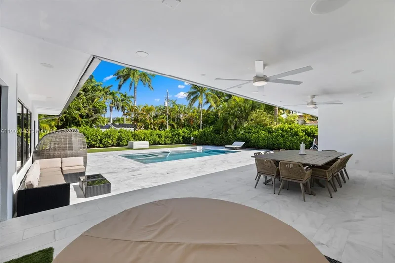 1117 Adams St, Hollywood, Florida, United States. - Photo 38