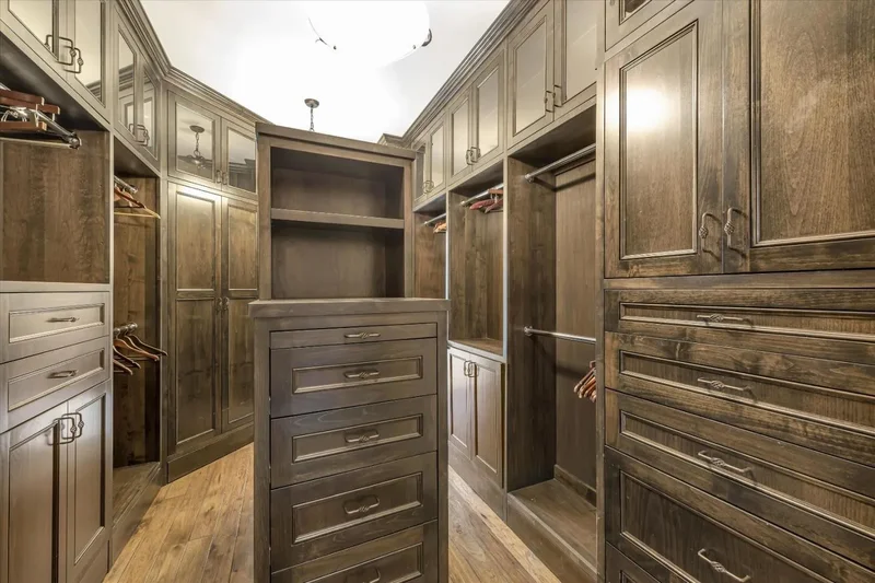 28025 Natoma Road, Los Altos Hills, California, United States. - Photo 22