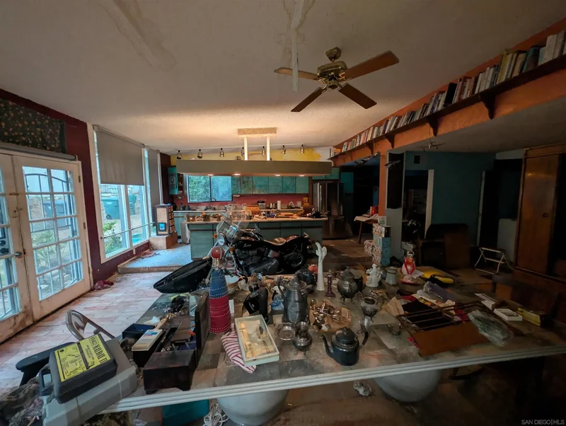 10843 Queen Ave, La Mesa, California, United States. - Photo 20
