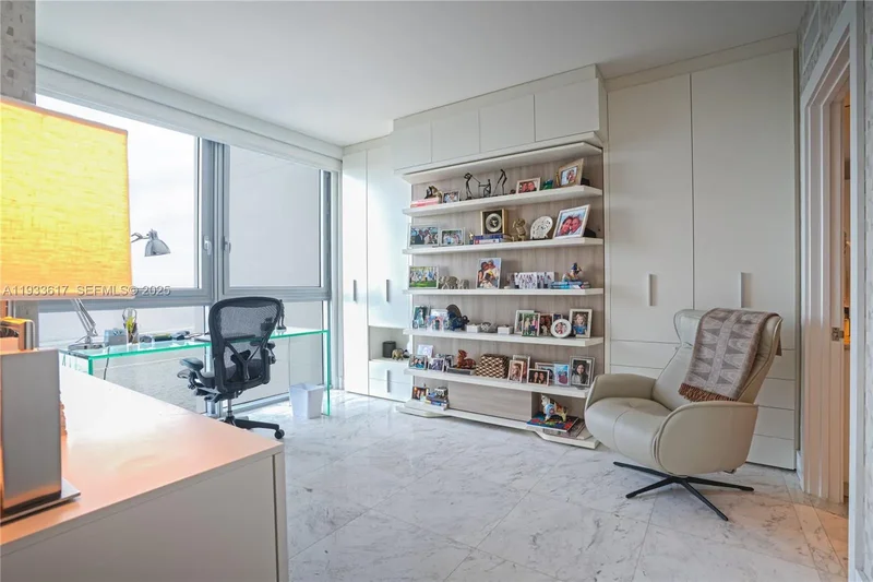 1331 Brickell Bay Dr 1609, Miami, FL, 33131, USA, Miami, Florida, United States. - Photo 59