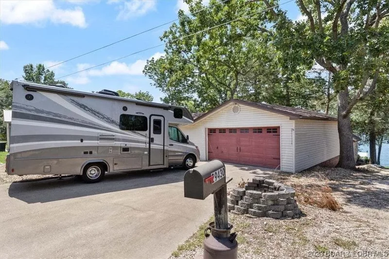 29430 Towering Oak Lane, Gravois Mills, MO 65037, Gravois Mills, Missouri, United States. - Photo 26