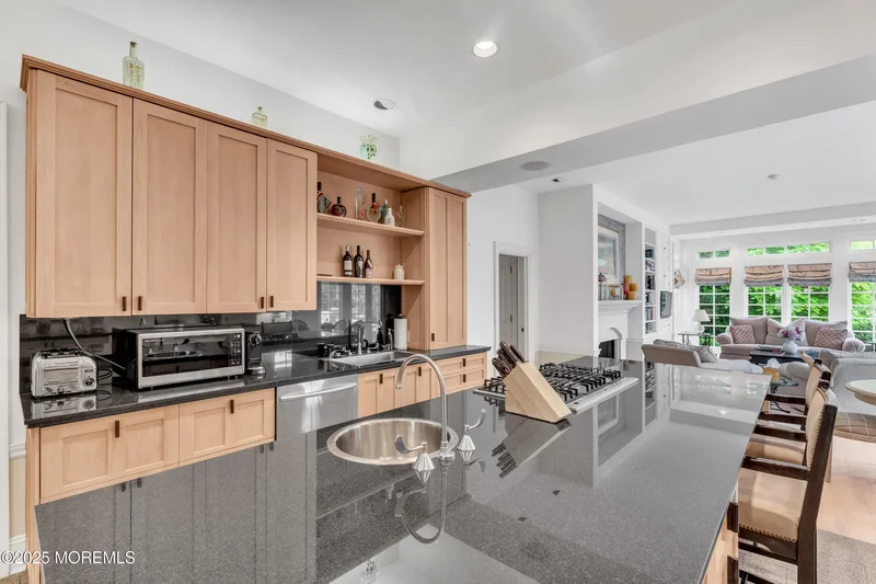 4 Milwin Court, Ocean Township, New Jersey, United States. - Photo 17
