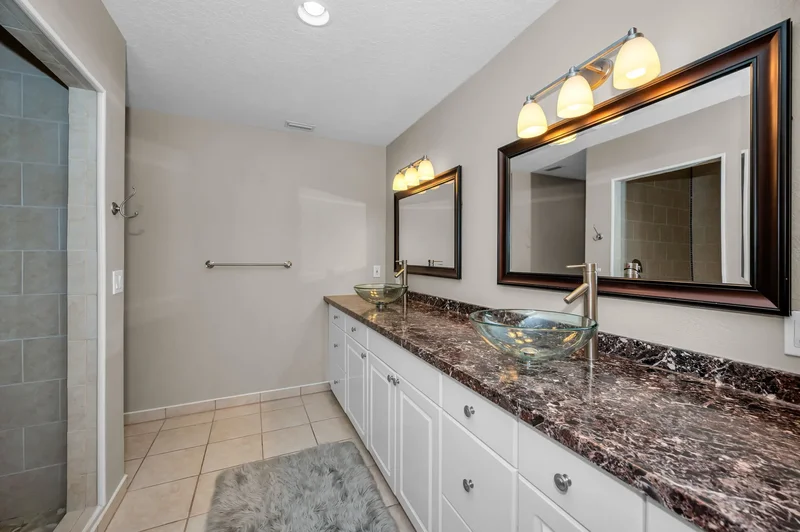 10206 4th St E, Treasure Island, FL 33706, St. Pete Beach, Florida, United States. - Photo 32