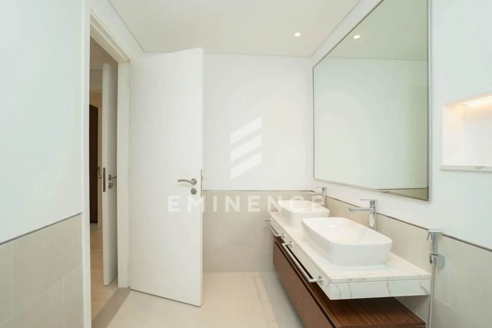 Gallery photo 4