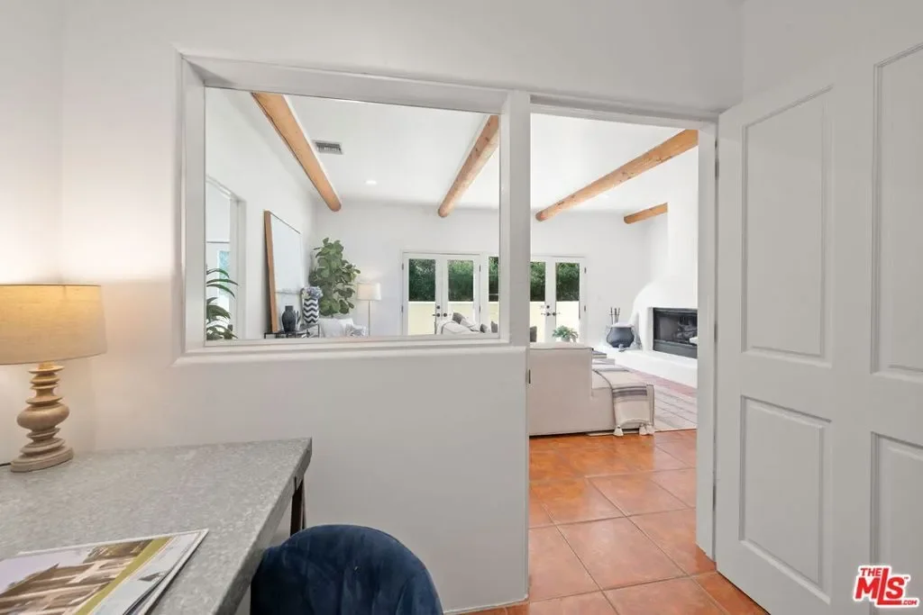 25648 Timpangos Drive, Hidden Hills, California, United States. - Photo 24