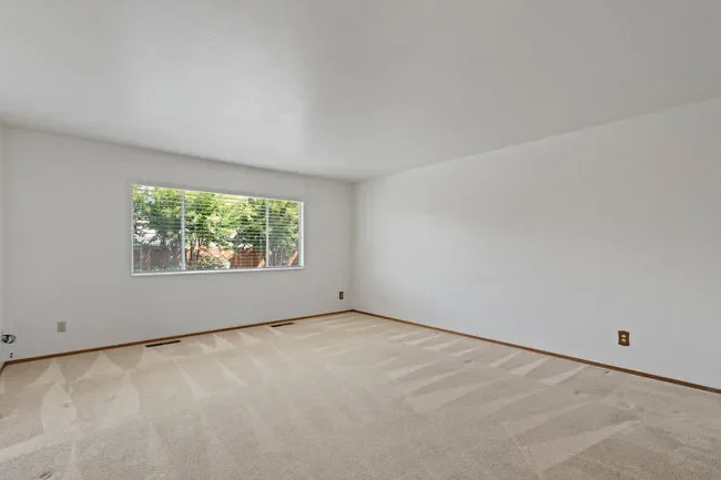 1500 Sunset Drive, Hollister, CA 95023, Hollister, California, United States. - Photo 20