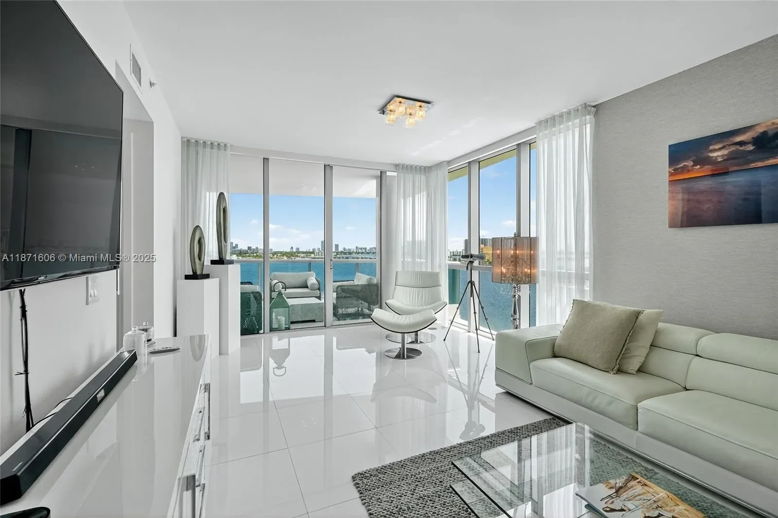 7935 East Dr 1104, Miami Beach, Florida, United States. - Photo 16