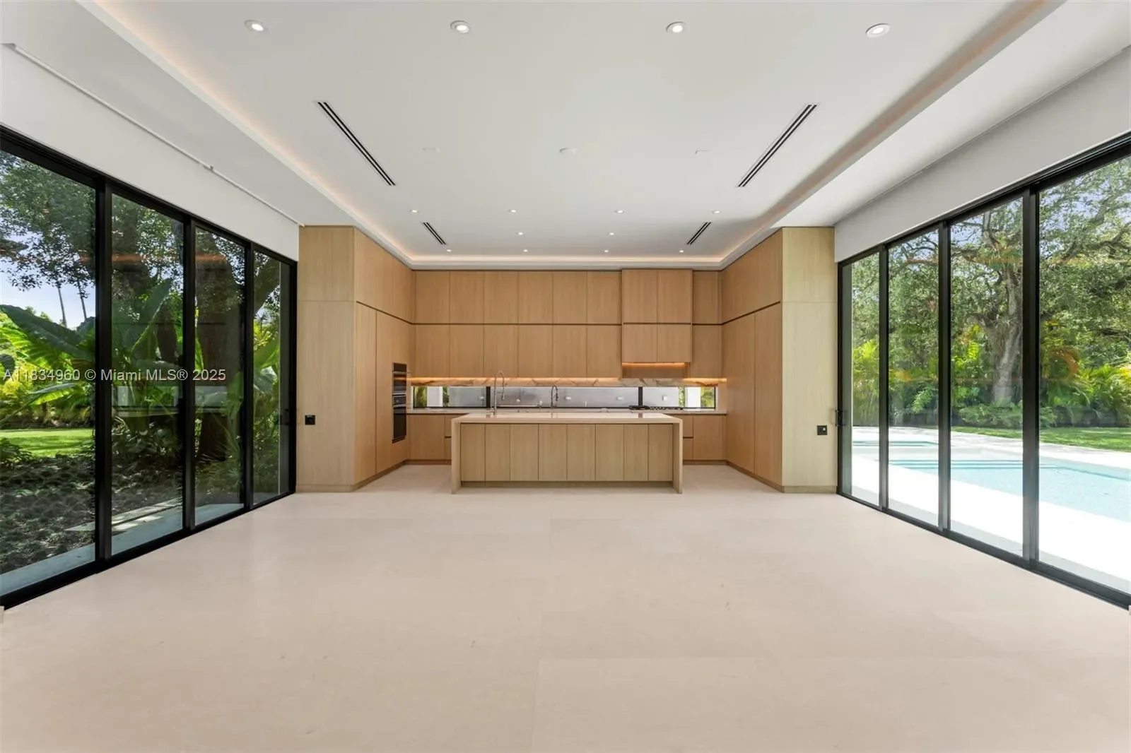 Gallery photo 2