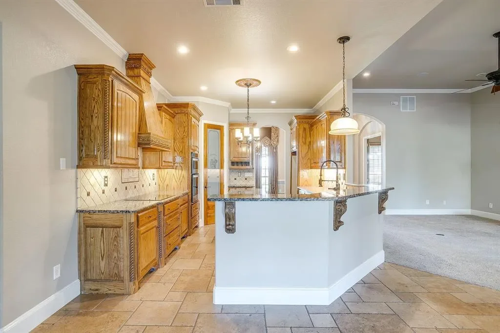 9549 Dickson Road, Fort Worth, Texas, United States. - Photo 14