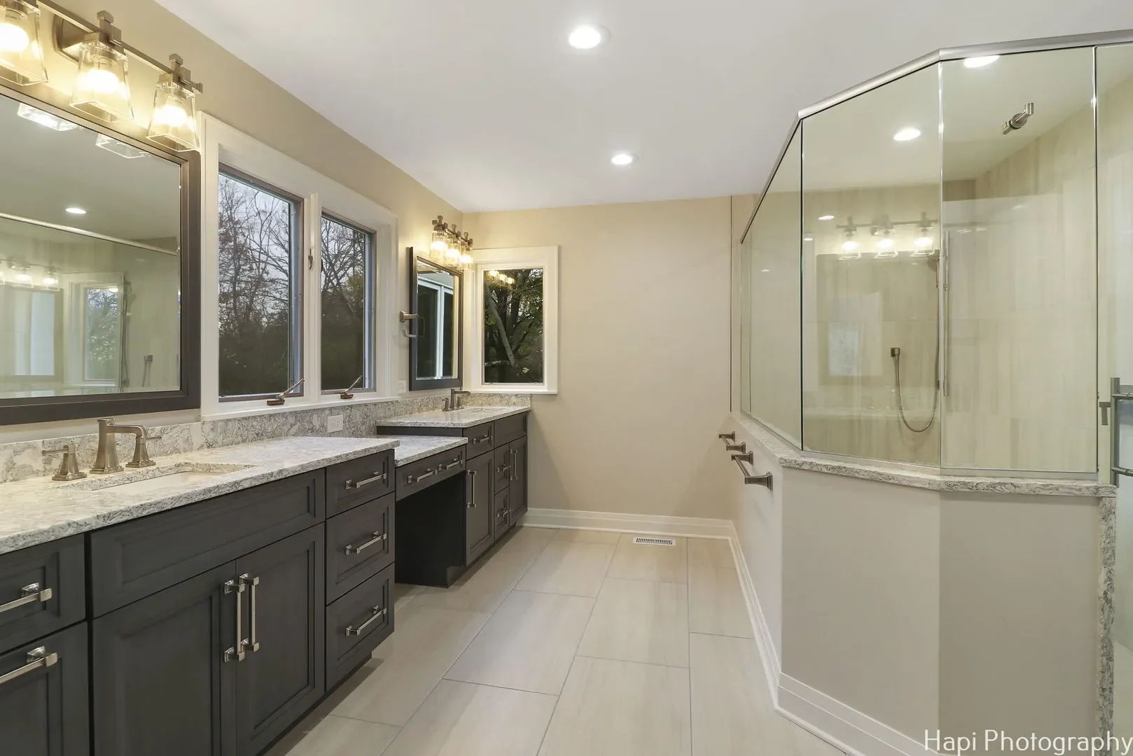 Gallery photo 10