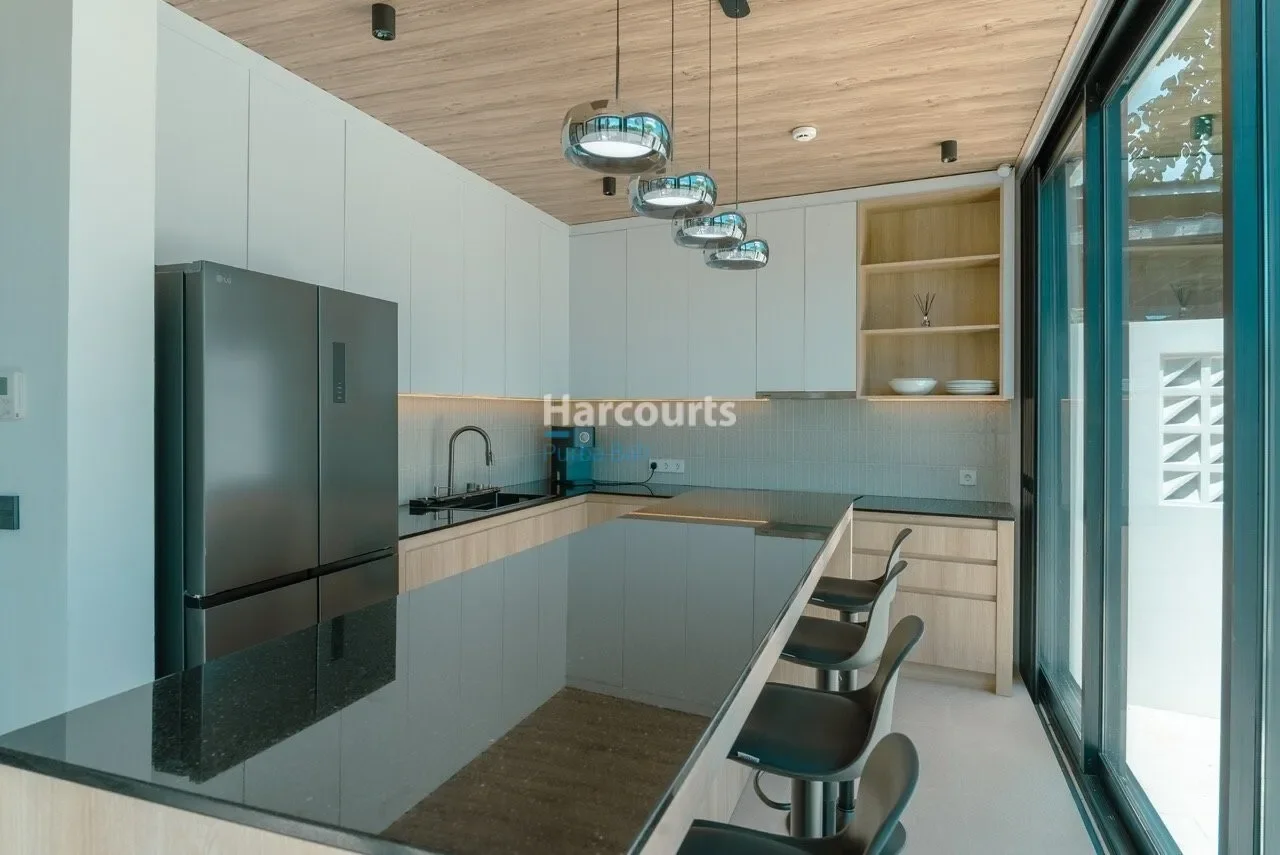 Gallery photo 3