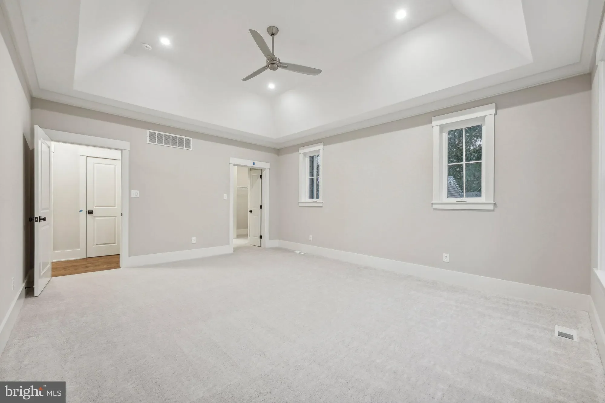 Gallery photo 11