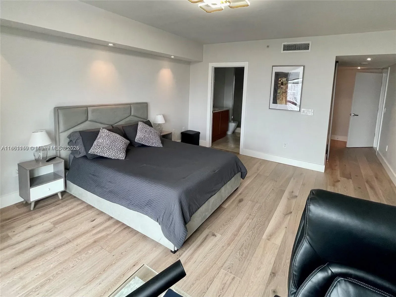 3301 NE 183rd St 2509, Golden Beach, Florida, United States. - Photo 13