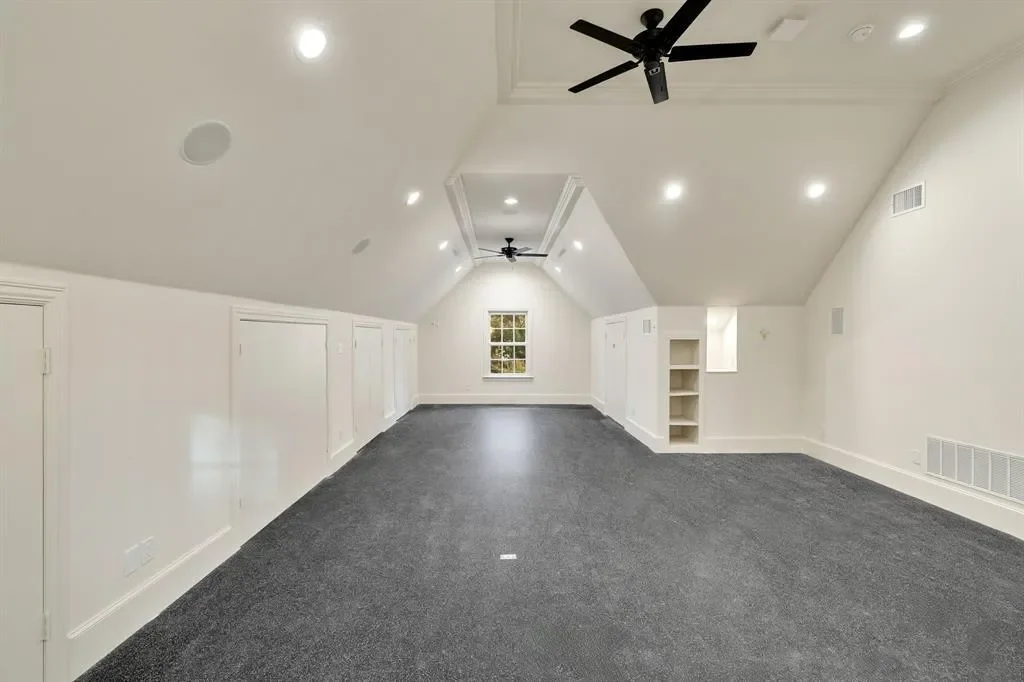 6411 Orchid Lane, Dallas, Texas, United States. - Photo 29
