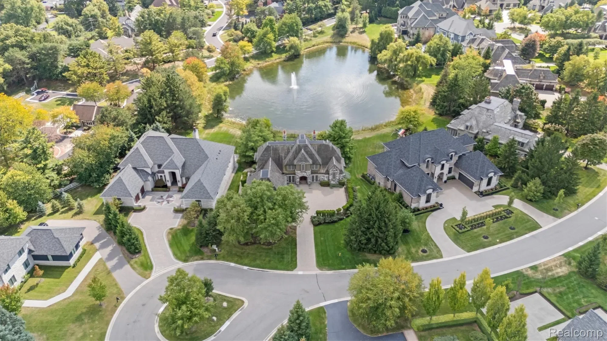 2921 Turtle Pond Court, Bloomfield Hills, MI 48302, Bloomfield Hills, Michigan, United States. - Photo 41