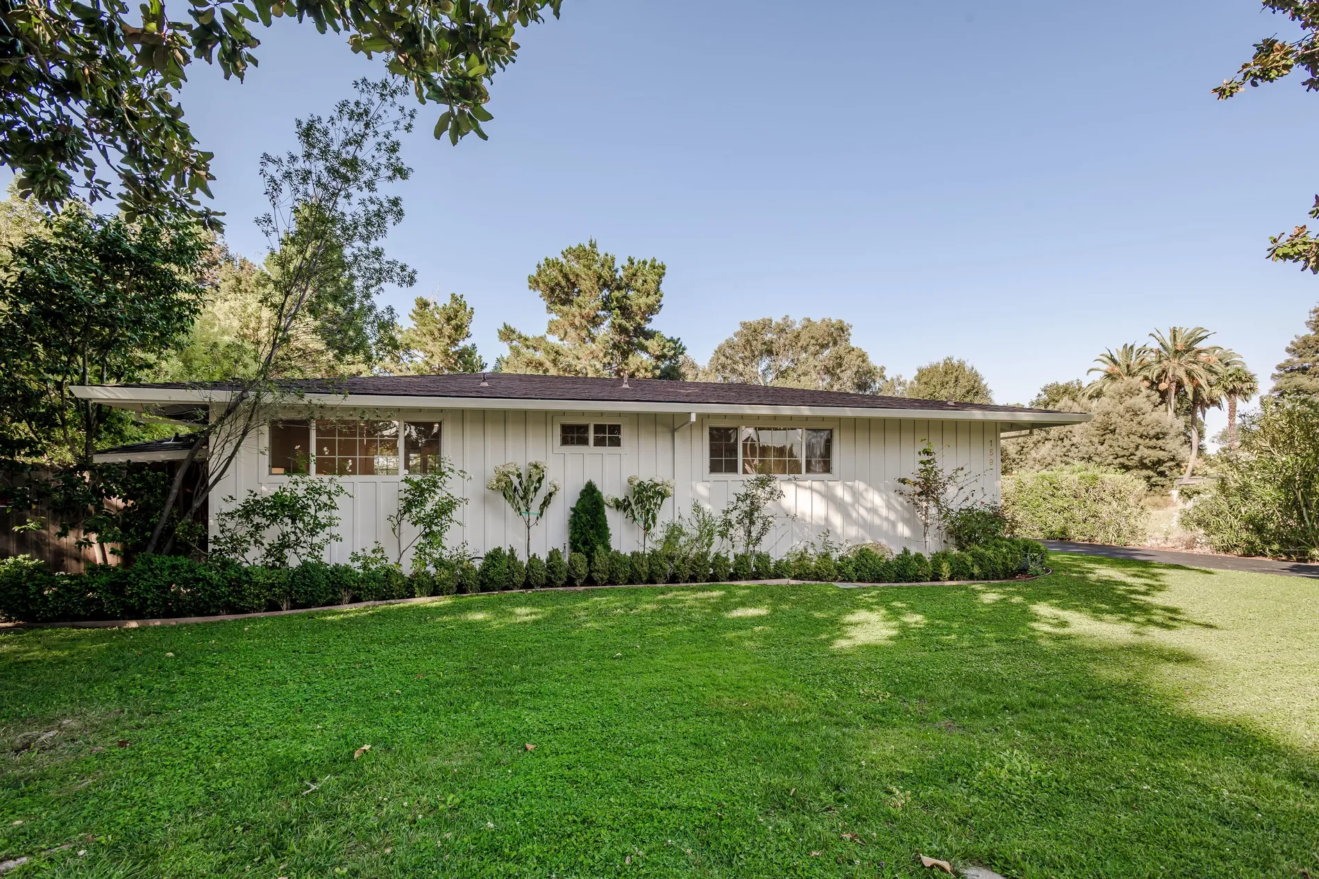 1597 Edgewood Drive , Palo Alto, CA 94303, East Palo Alto, California, United States. - Photo 28