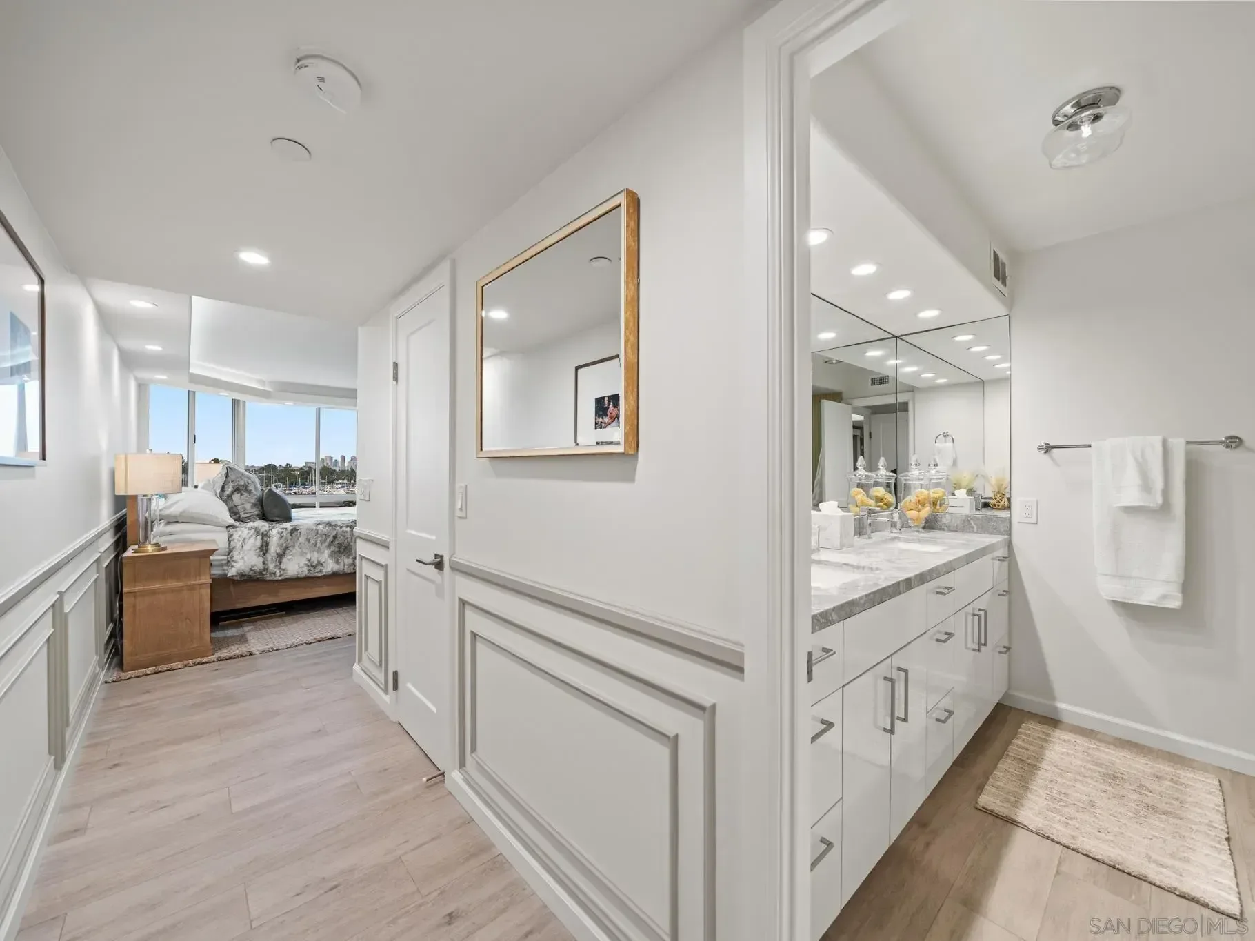 1750 Avenida Del Mundo, Coronado, California, United States. - Photo 30