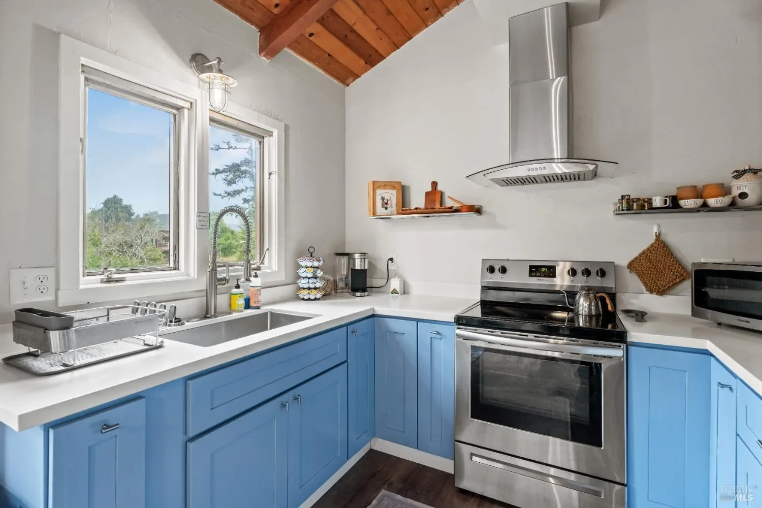 15741 Forest View Road, Manchester, California, United States. - Photo 14