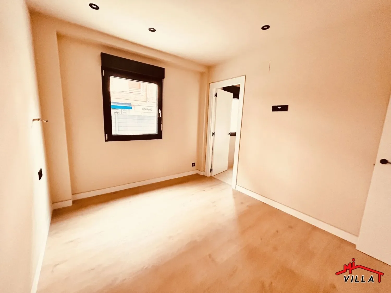 Gallery photo 5
