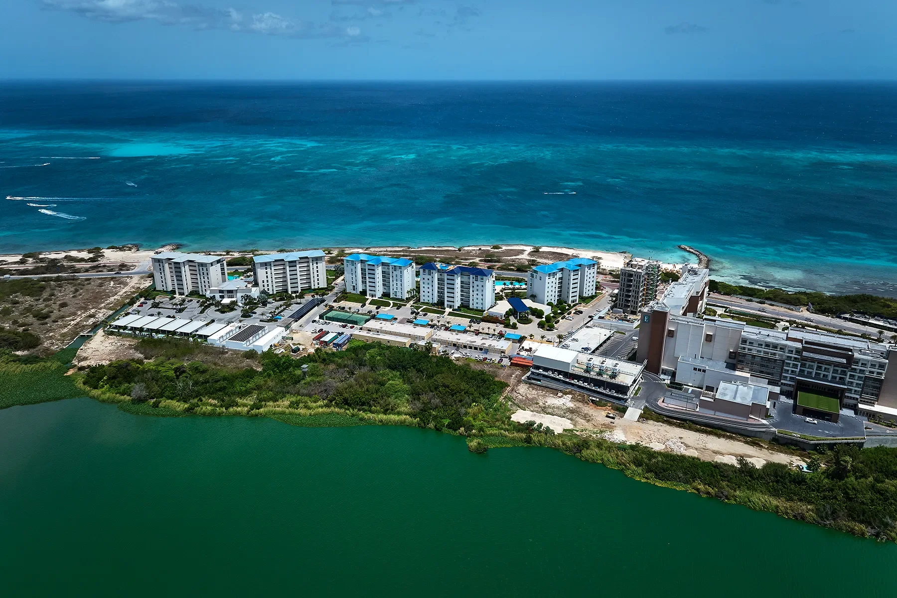 Blue Residence Townhouse 6, Eagle Beach, Noord, Aruba. - Photo 11