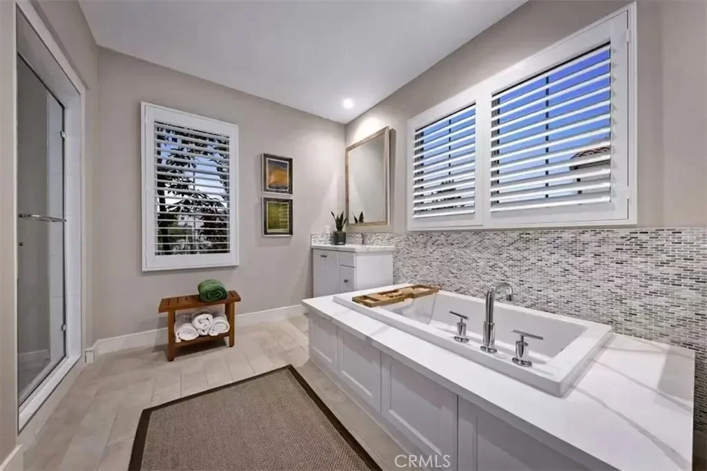166 Villa Ridge, Irvine, California, United States. - Photo 21