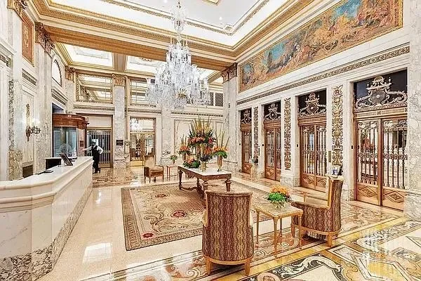 The Plaza Residence, 1 CENTRAL PARK S, New York, New York, United States. - Photo 41