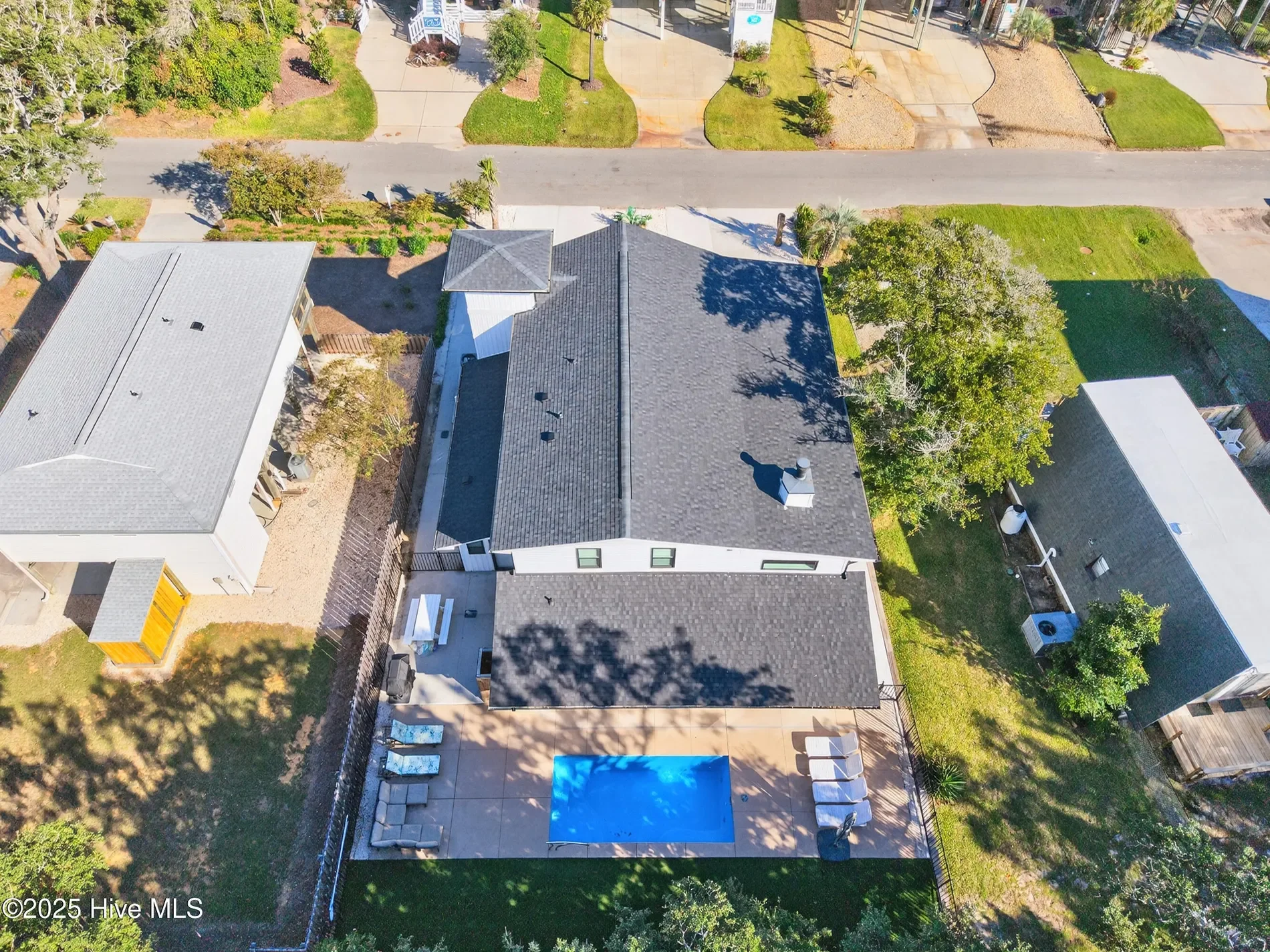 105 SE 53rd Street, Oak Island, North Carolina, United States. - Photo 58
