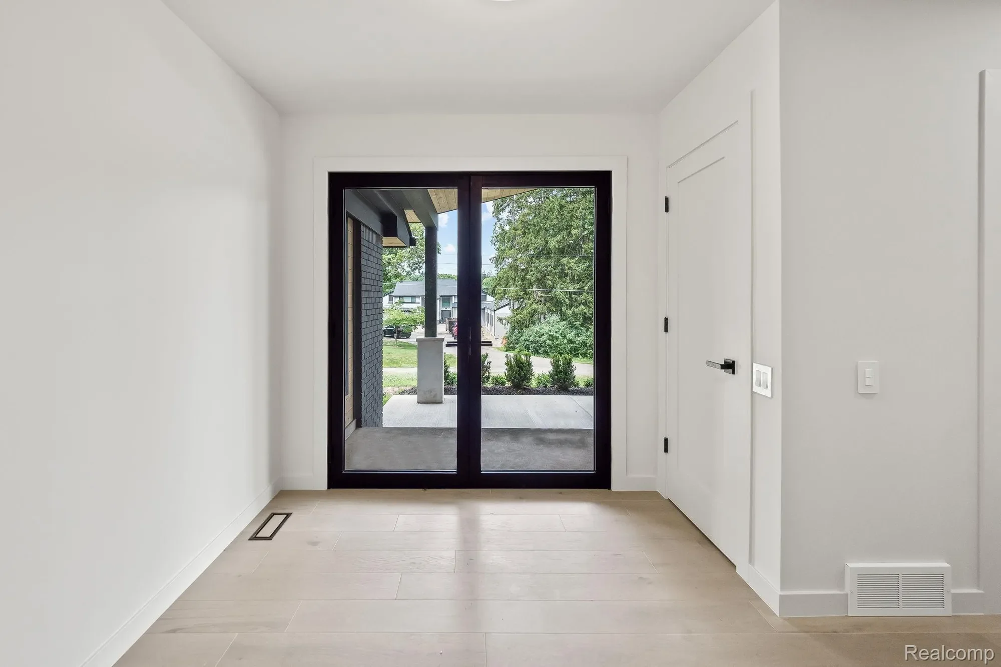 3539 Walbri Dr., Bloomfield Hills, MI 48304, Bloomfield Hills, Michigan, United States. - Photo 17