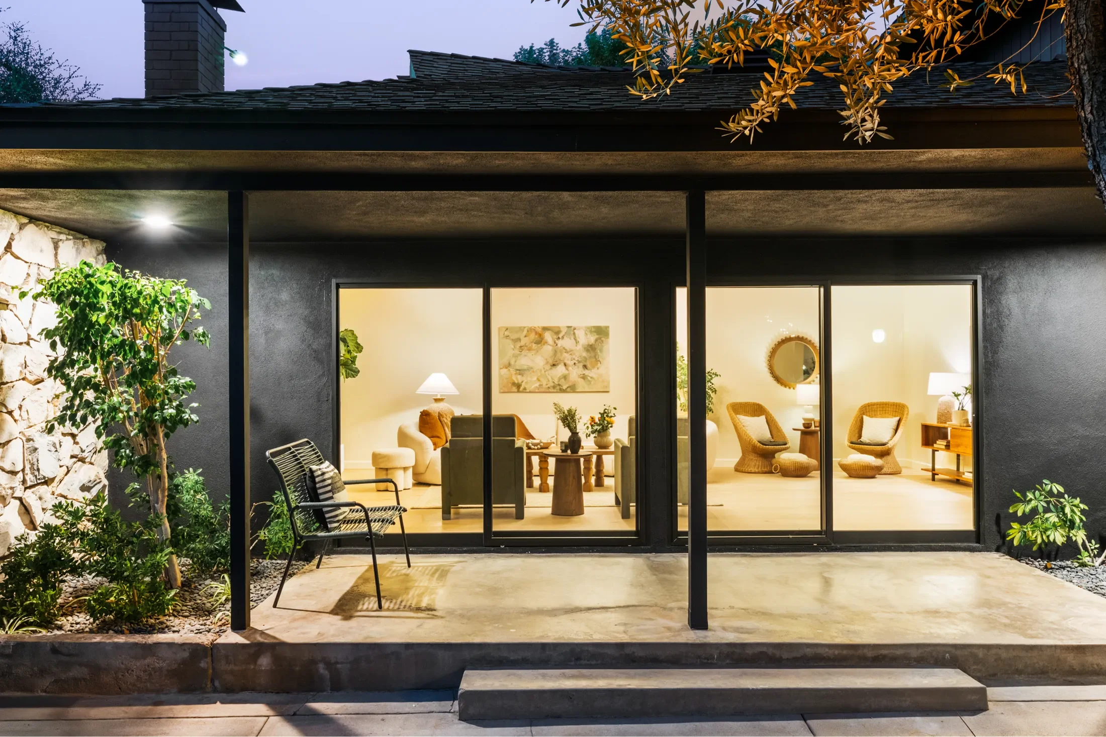 16828 Ivyside Place , Encino, CA 91436, Los Angeles, California, United States. - Photo 23