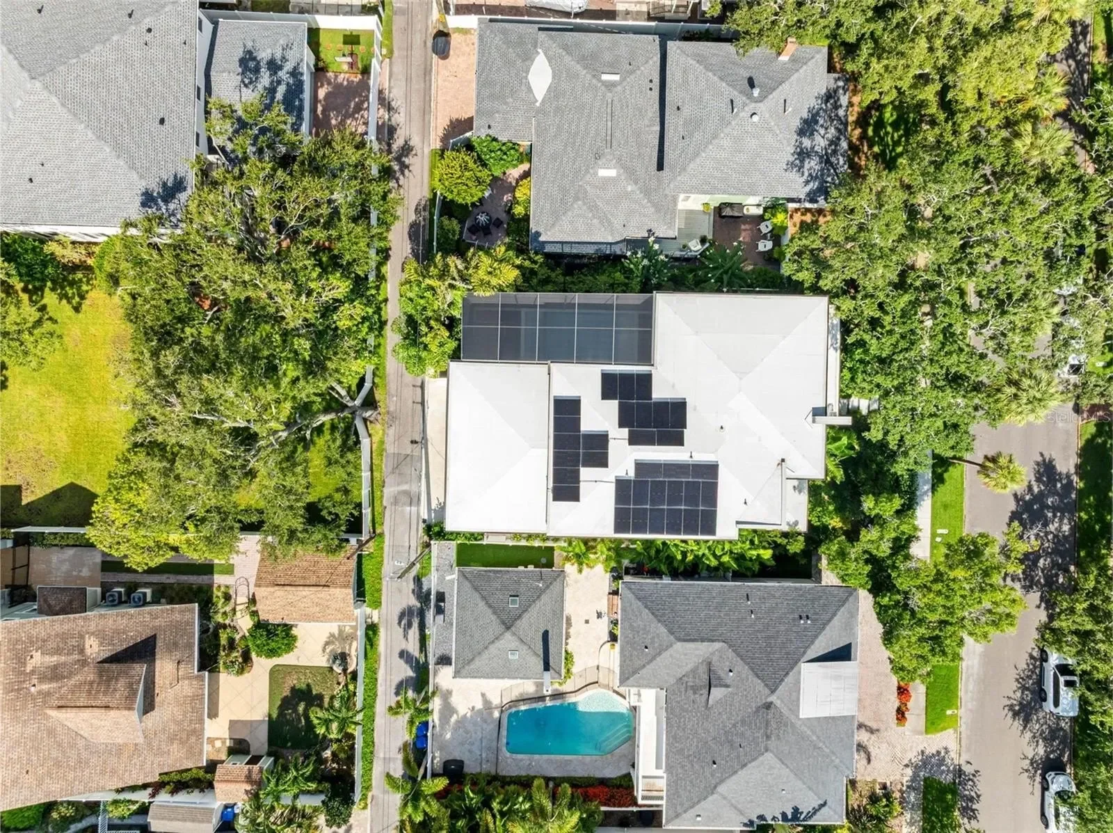 526 16TH AVENUE NE, ST PETERSBURG, FL, 33704, USA, St. Petersburg, Florida, United States. - Photo 63
