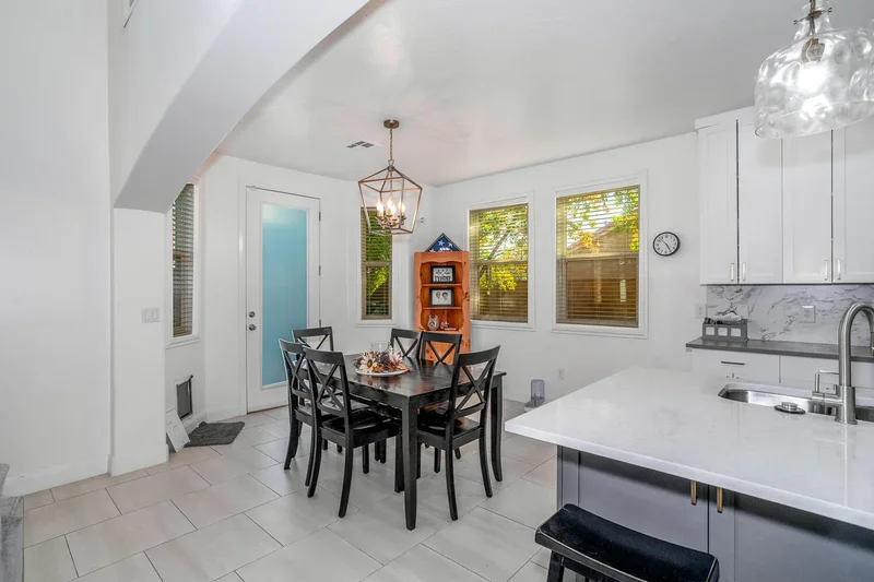 376 E CALGARY, St. George, Utah, United States. - Photo 15