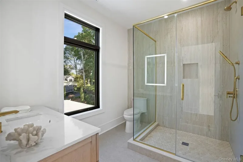 11 Boxwood Lane, Harrison, New York, United States. - Photo 8