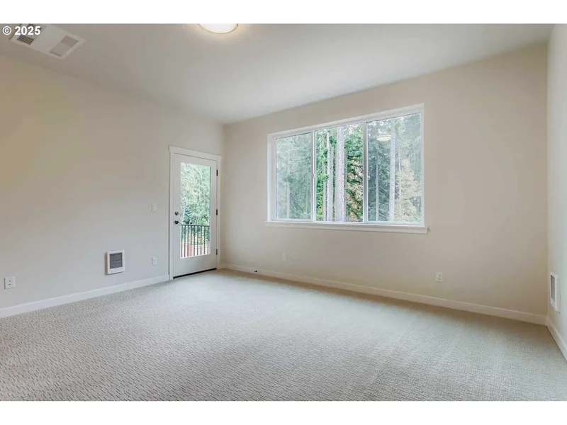 7827 SW THORNBRIDGE TER, Beaverton, Oregon, United States. - Photo 42