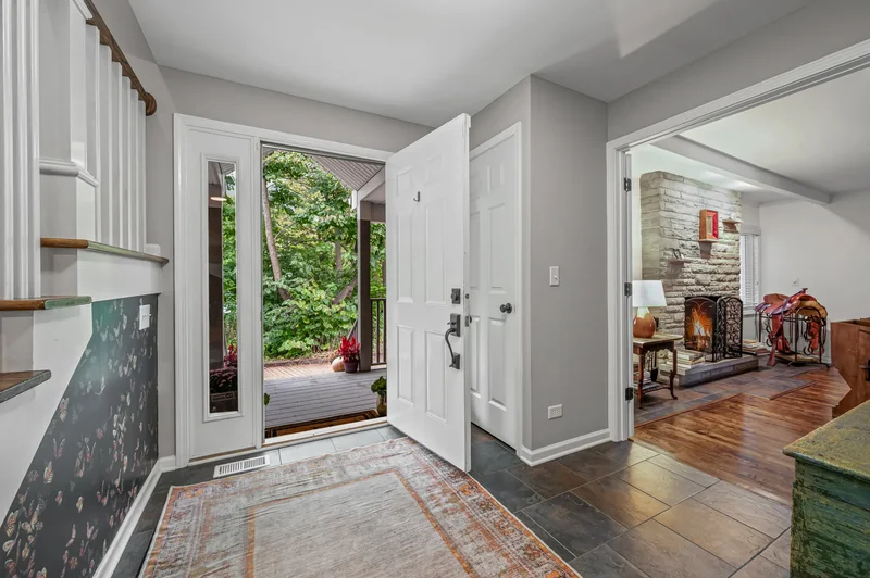 23276 N Birchwood Lane , Deerfield, IL 60015, Riverwoods, Illinois, United States. - Photo 5