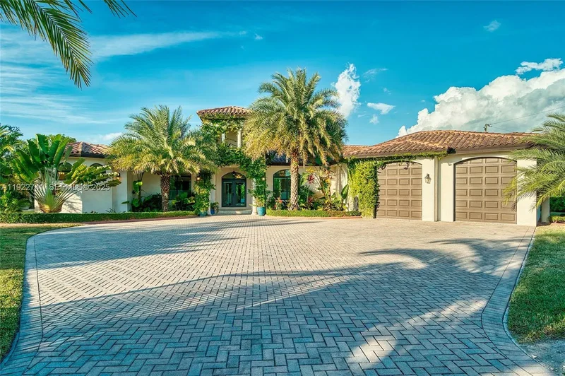 15701 SW 254th St, Homestead, Florida, United States. - Photo 2