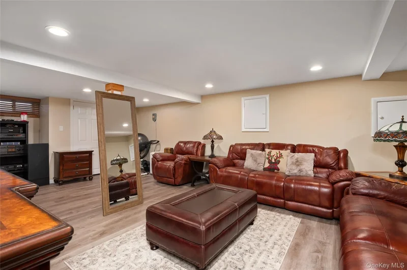 1823 Lincoln Avenue, Seaford, NY 11783, Seaford, New York, United States. - Photo 30