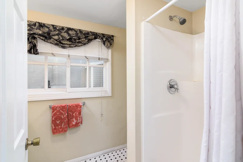 3915 Falcon Street , San Diego, CA 92103, San Diego, California, United States. - Photo 37