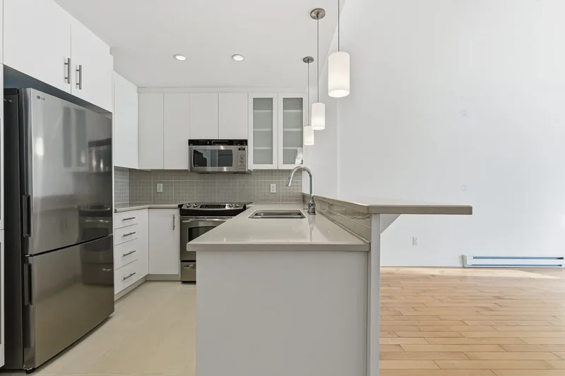 2000 Av. Claremont 207, Montréal, Quebec, Canada. - Photo 16