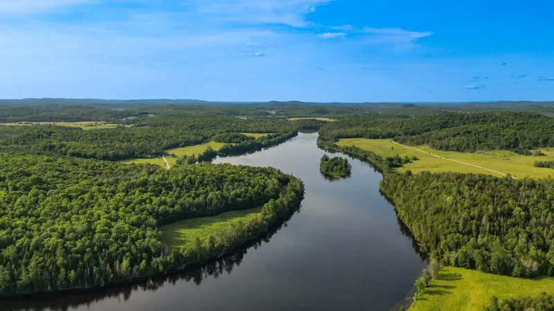 Ch. de la Chute, Mulligan Ferry, Quebec, Canada. - Photo 12