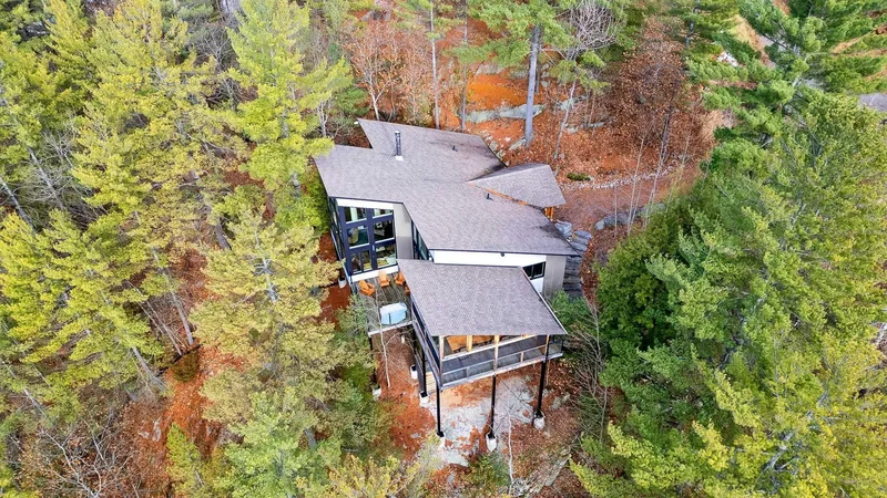 27 Ch. de la Culbute, Val-des-Monts, Quebec, Canada. - Photo 8