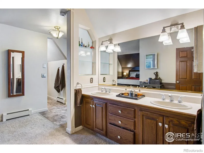 727 E 27th Street, Greeley, Colorado, United States. - Photo 38