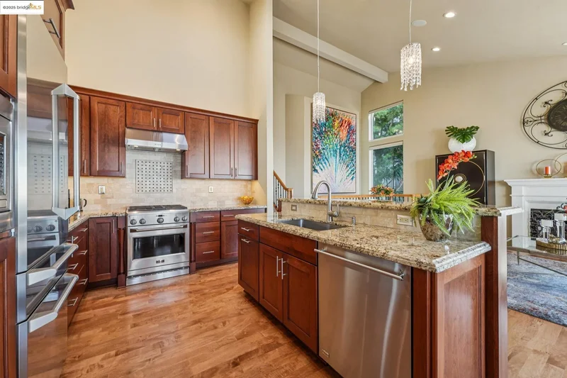 105 Starview Ct, Oakland, California, United States. - Photo 21