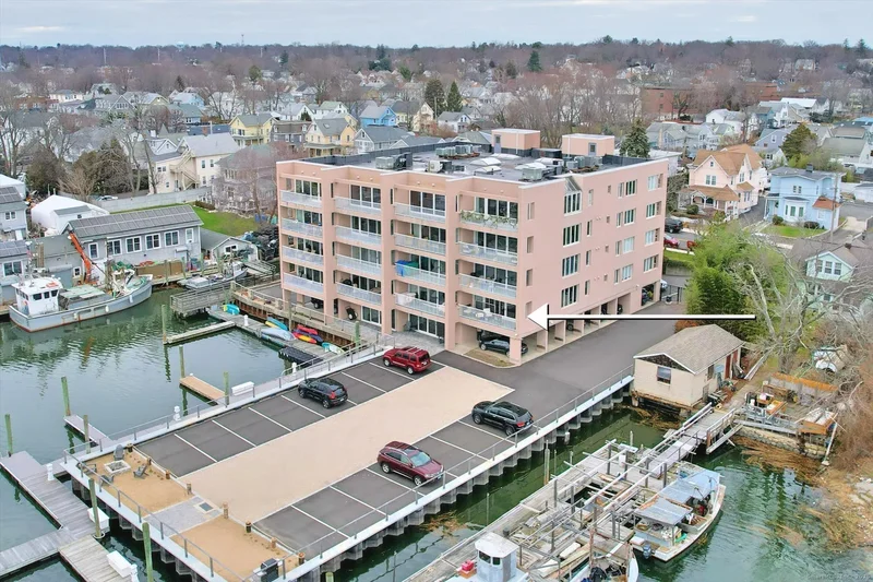 26 Cove Avenue #2D, Norwalk, Connecticut, United States. - Photo 27