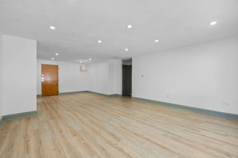 84 Grant St 7, Somerville, Massachusetts, United States. - Photo 5