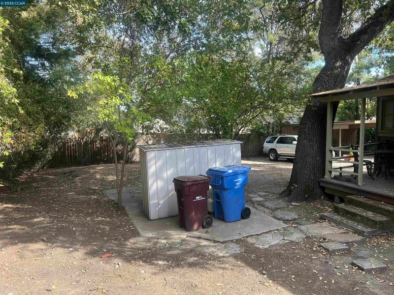 Walnut Creek, California, United States. - Photo 54