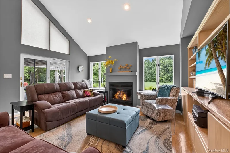 109 Sleight Plass Road, Poughkeepsie, NY 12603, Spackenkill, New York, United States. - Photo 17